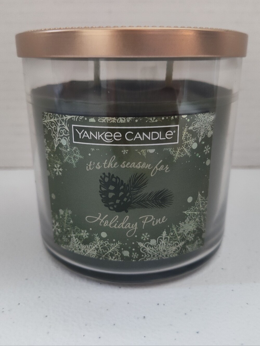 Yankee Candle Holiday Pine 2-Wick Jar Candle - Green